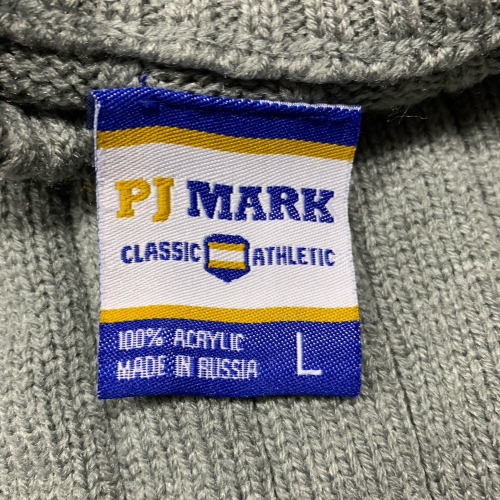 Sweater - Picture 2 of 2